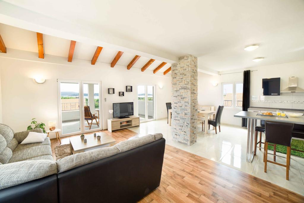 Apartment Arta Водице Екстер'єр фото
